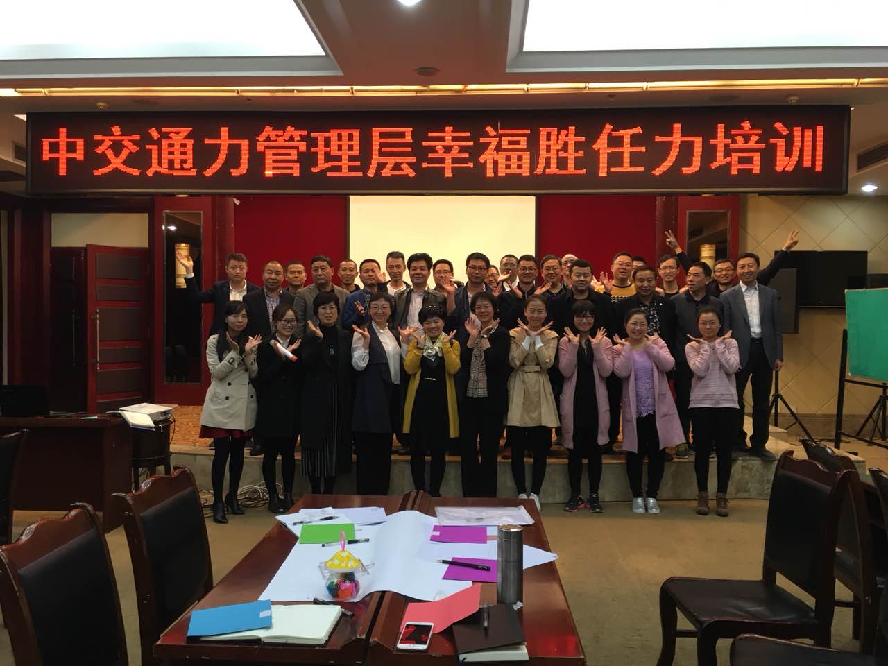 從元點(diǎn)出發(fā)<div   id=